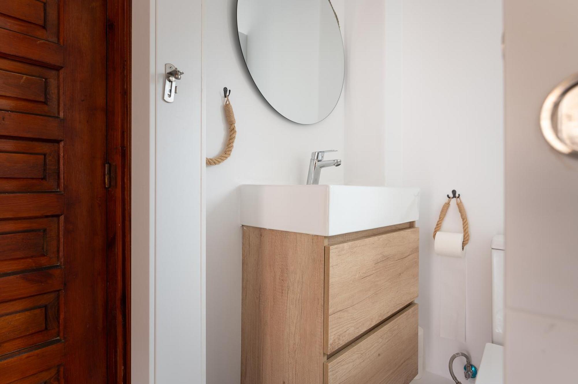 Moderno Apartamento En El Centro De Santander Appartement Buitenkant foto